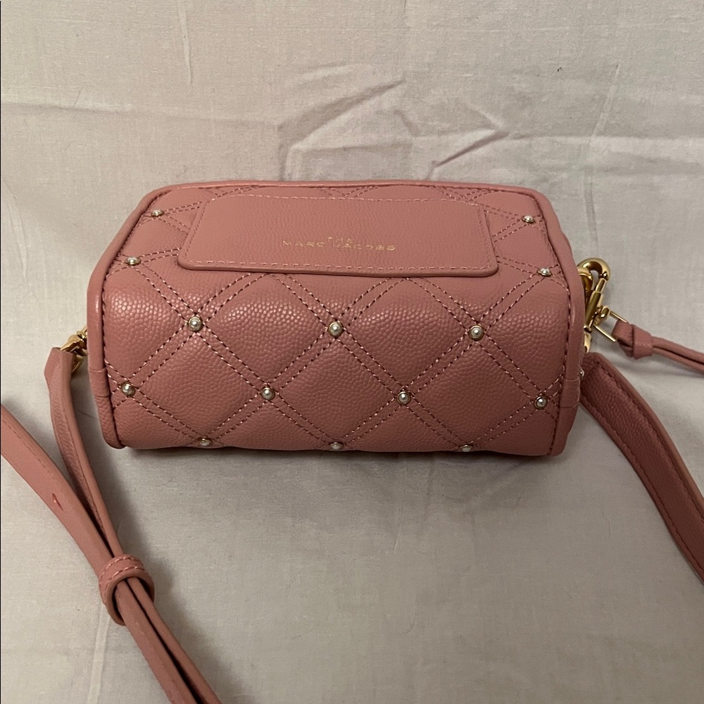 Marc Jacobs The Quilted Softshot 17 in Pink with Pearl Embellishments - Picture 3 of 6